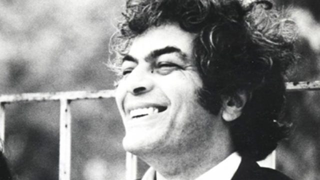 Σαν σήμερα,17 Σεπτεμβρίου του 1982, φεύγει από τη ζωή ο αξεπέραστος Μάνος Λοΐζος (video)