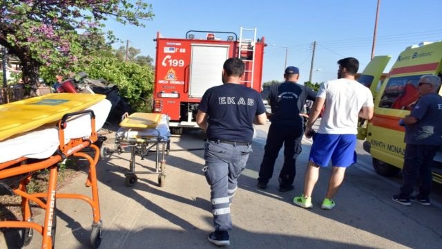 Φοβερό τροχαίο στα Ιωάννινα: Μητέρα και γιος έπεσαν με το αυτοκίνητο σε γκρεμό – Θαύμα το πώς σώθηκαν