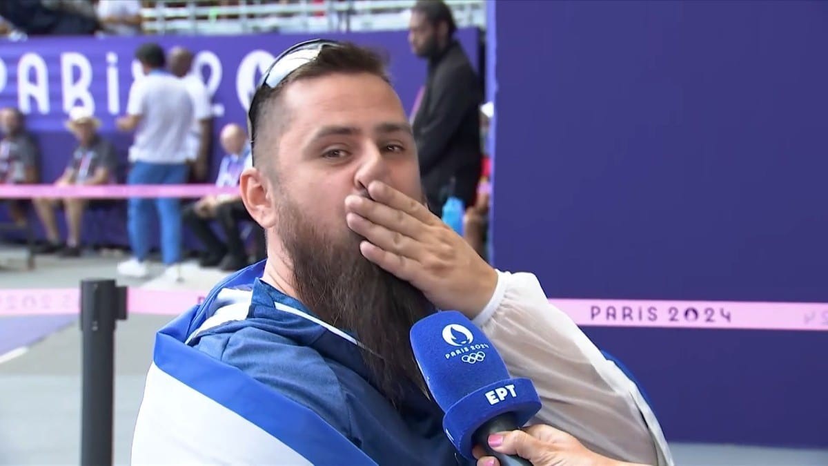 «Μαμά, τα καταφέραμε»: Συγκίνησε ο Κωνσταντίνος Τζούνης μετά την κατάκτηση του χάλκινου μεταλλίου στους Παραολυμπιακούς Αγώνες