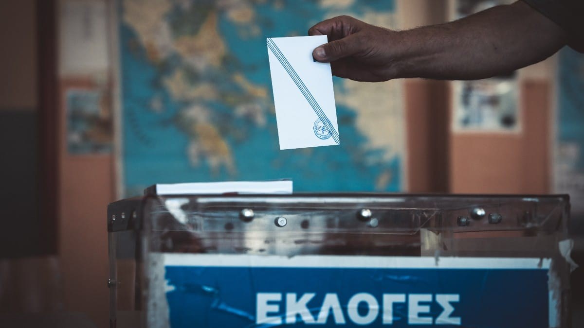 Δημοσκόπηση GPO: Ανεβαίνει σταδιακά το ΠΑΣΟΚ μετά την εκλογή Ανδρουλάκη – «Κατηφόρα» για τον ΣΥΡΙΖΑ στην πέμπτη θέση