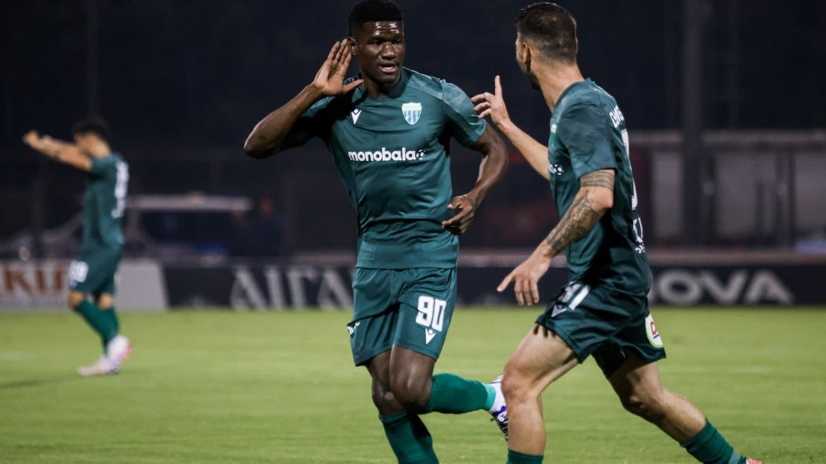 Λεβαδειακός – Παναιτωλικός 1-1: Ο Μάιντεβατς τους πήρε την μπουκιά από το στόμα και ισοφάρισε