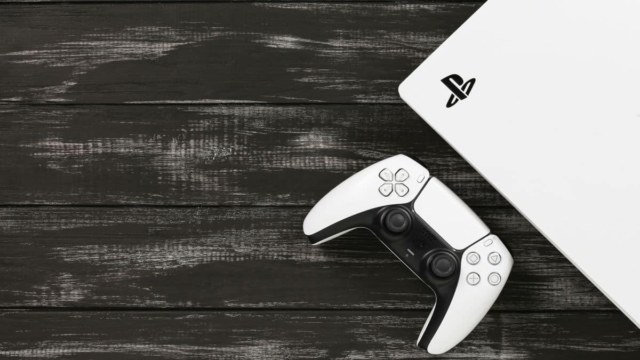 Black Friday: Τρομερή έκπτωση για το PlayStation 5! Από 550 ευρώ, μπορείς να το πάρεις μόλις με…