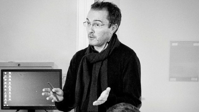 «Κατέστρεψα τη ζωή σας» – Ζήτησε συγγνώμη η μαθήτρια για το ψέμα που οδήγησε στον αποκεφαλισμό του Σαμουέλ Πατί από τζιχαντιστή