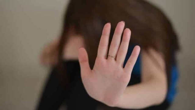 Εφιάλτης για 13χρονη στο Ηράκλειο: Πατέρας κατηγορείται ότι ασελγούσε εις βάρος της για δύο χρόνια