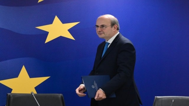 Ο Κωστής Χατζηδάκης έκανε αποκαλύψεις στο TikTok: «Σουηδία δεν γίναμε, αλλά η Ελλάδα ανέβηκε και το 2024» (video)