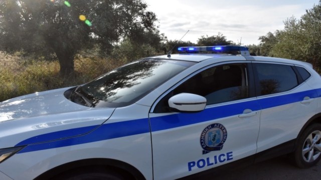 Θεσσαλονίκη: Αφέθηκε ελεύθερος με περιοριστικούς όρους ο 14χρονος που μαχαίρωσε τον πατέρα της φίλης του