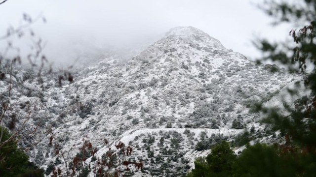 Καιρός: Πότε θα εξασθενήσει ο «λευκός εισβολέας» – Η εξέλιξη του ουκρανικού χιονιά