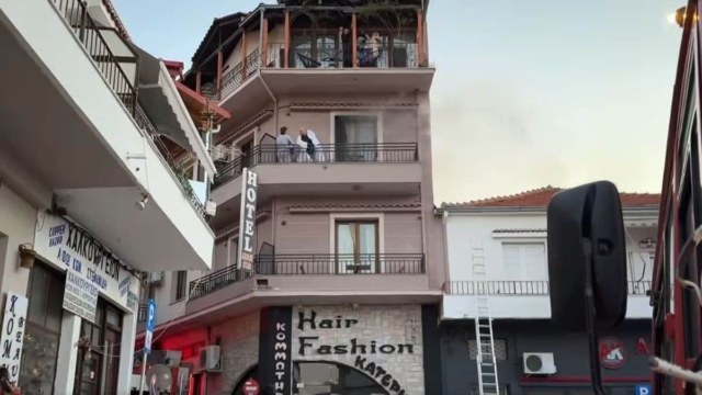 Θρίλερ στην Καλαμπάκα: Νεκρός ο ιδιοκτήτης του ξενοδοχείου – Πήδηξε στο κενό πάνω στον πανικό του