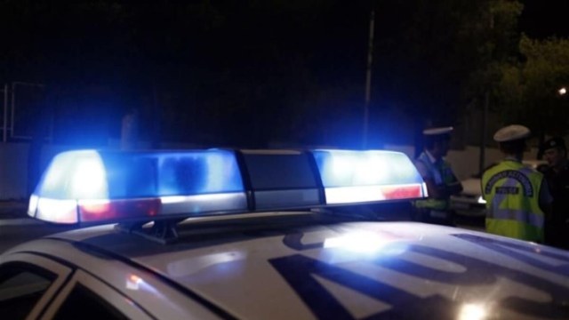 Ωμή βία και μαχαίρωμα στη Πάρο: Άγρια επίθεση ανήλικων σε 2 αδέρφια – Μαχαίρωσαν τον έναν στο θώρακα, ξυλοκόπησαν τον άλλον