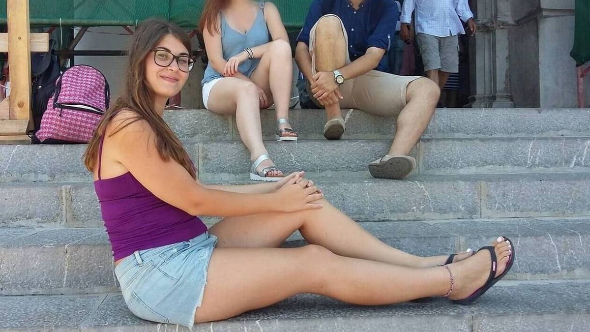 Ο κόσμος θυμάται την Ελένη Τοπαλούδη: Υποτροφία στη μνήμη της θεσμοθέτησε το Πανεπιστήμιο Αιγαίου