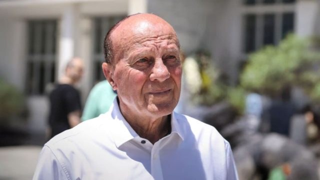 Σοβαρή καταγγελία για τον θάνατό του Μίμη Δομάζου – «Αυτό ήταν έγκλημα! Στο διαγνωστικό κέντρο στο Χαλάνδρι τον…»