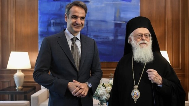 Αρχιεπίσκοπος Αλβανίας Αναστάσιος: Το τελευταίο ιατρικό ανακοινωθέν