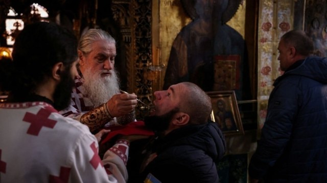 Άγιο Όρος: Βρήκαν καταφύγιο 22 Ουκρανοί στρατιώτες μετά από διαδρομή 1.000 χιλιομέτρων
