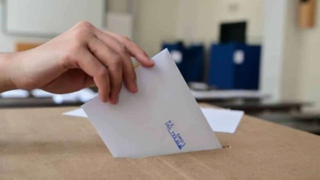 Δημοσκόπηση ALCO: Με το ένα πόδι στη Βουλή το κόμμα Κασσελάκη – Πέμπτος και… καταϊδρωμένος ο ΣΥΡΙΖΑ