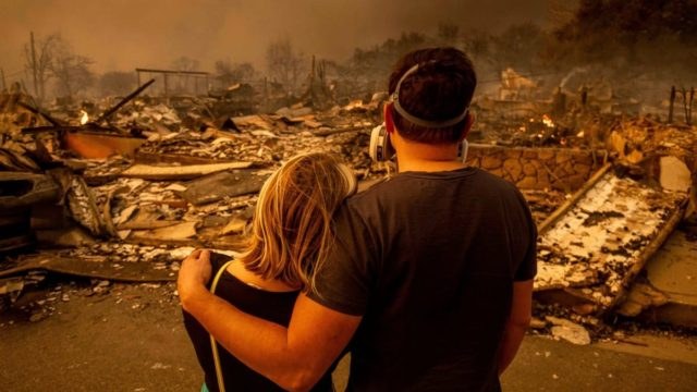 Τι πήγε τόσο λάθος στις πυρκαγιές του Λος Άντζελες; Τα εγκληματικά λάθη, οι πολίτες που αφέθηκαν αβοήθητοι και η απούσα δήμαρχος