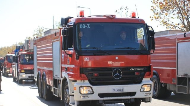 Φωτιά στον Ασπρόπυργο: Μεγάλη κινητοποίηση της Πυροσβεστικής