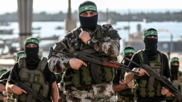 Λευκός καπνός στη Μέση Ανατολή: Η Χαμάς έδωσε το πράσινο φως για επιστροφή ομήρων και στη Γάζα – Τι αναφέρει το σχέδιο συμφωνίας