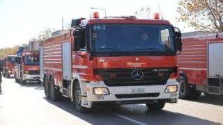 Κορωπί: Φωτιά στον Υμηττό μετά από πτώση κεραυνού – Συναγερμός στην Πυροσβεστική