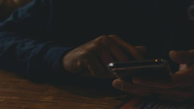 Ηλιούπολη: Στον ανακριτή την Παρασκευή (10/01) ο 52χρονος καθηγητής που συνομιλούσε με την 14χρονη μαθήτρια