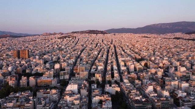 Ακίνητα: Πάνω από 10 ευρώ/τ.μ. η μέση τιμή ενοικίασης έως 80 τ.μ. στην Αθήνα! Γιατί αυξάνονται τα ενοίκια;