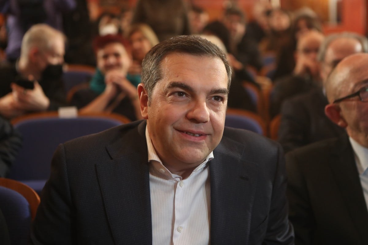 Πώς ο Τσίπρας κατέστεψε τις εκδόσεις Λιβάνη