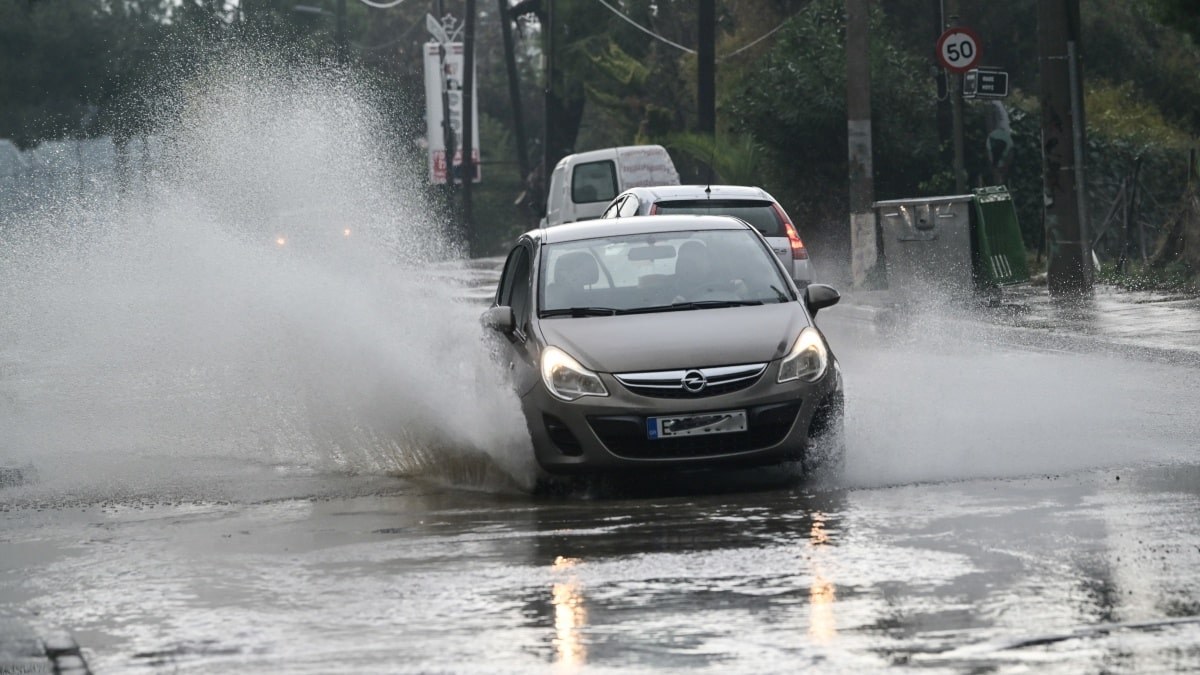 Έκτακτο δελτίο επιδείνωσης του καιρού: Πού θα χτυπήσει η νέα κακοκαιρία – Πότε ξεκινά και τι φέρνει