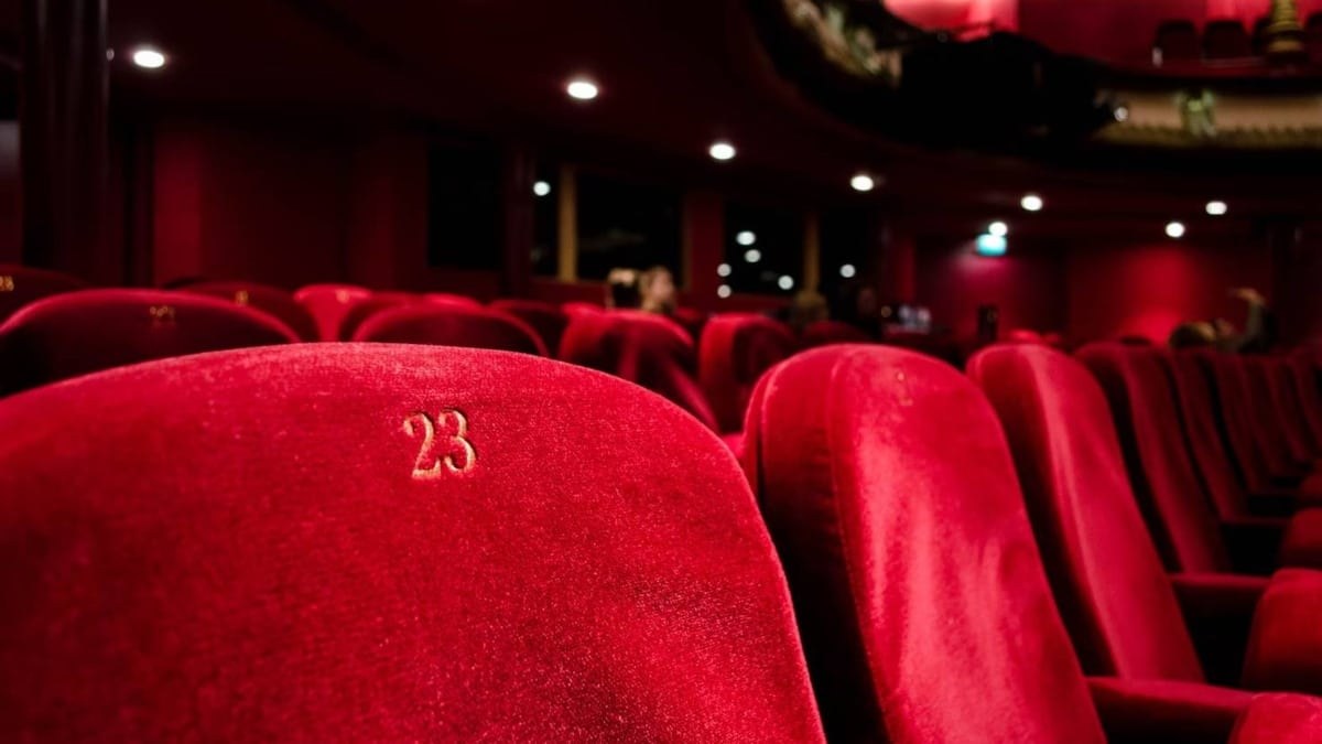 Στα «δίχτυα» της ΑΑΔΕ πασίγνωστη ηθοποιός με 500.000 followers – Στο «μικροσκόπιο» τα εισοδήματά της