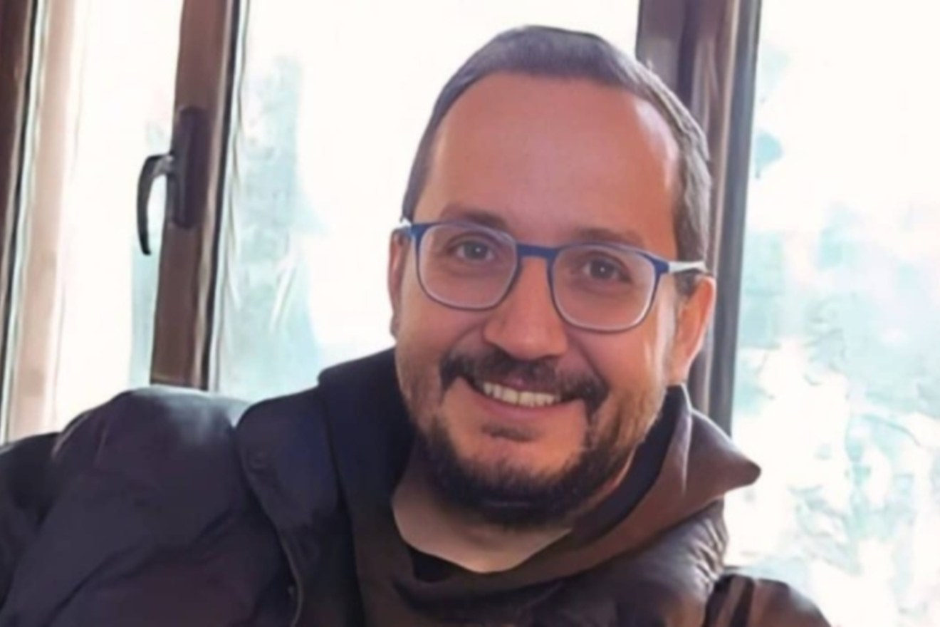 Υπόθεση Καλογήρου: Εντείνεται το σενάριο εγκληματικής ενέργειας – Ο χρόνος θανάτου, το δεδομένο και η στάση σώματος
