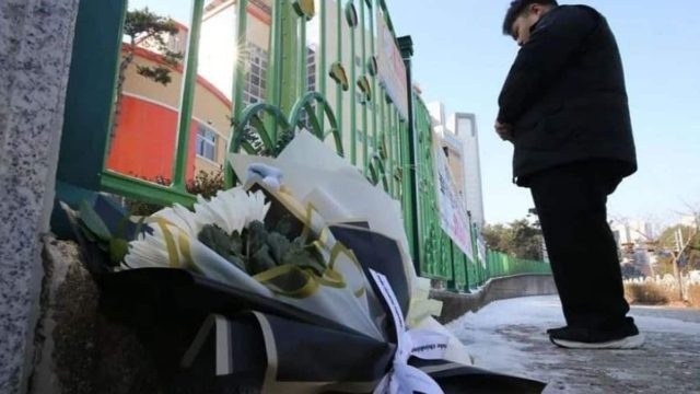 Φρίκη: Δασκάλα μαχαίρωσε θανάσιμα 8χρονο κοριτσάκι!
