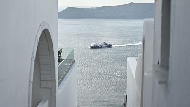 Αγωνία για τους σεισμούς σε Σαντορίνη και Αμοργό – Τι κρύβει η σημερινή μείωση των Ρίχτερ