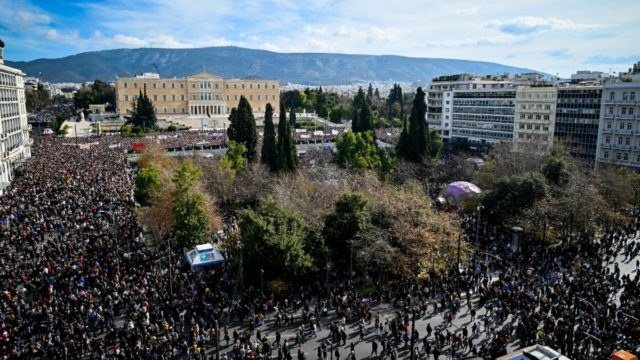 Τέμπη: Τα ερωτήματα πληθαίνουν ξανά για την έκρηξη – Τι είδε το Χημείο του Κράτους