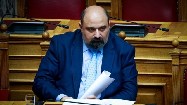 Ξεσηκώνεται η «θύελλα» των Τεμπών: Οδηγείται άμεσα σε παραίτηση από την κυβέρνηση ο Χρήστος Τριαντόπουλος