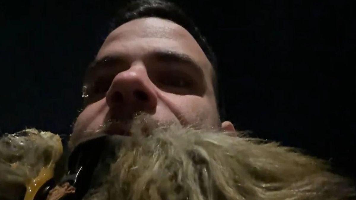 Youtuber αυγά