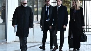 Πέτρος Φιλιππίδης: Πανικός στη δίκη του – Ένταση με τον Δημητρακόπουλο και αδιαθεσία για την καταγγέλλουσα
