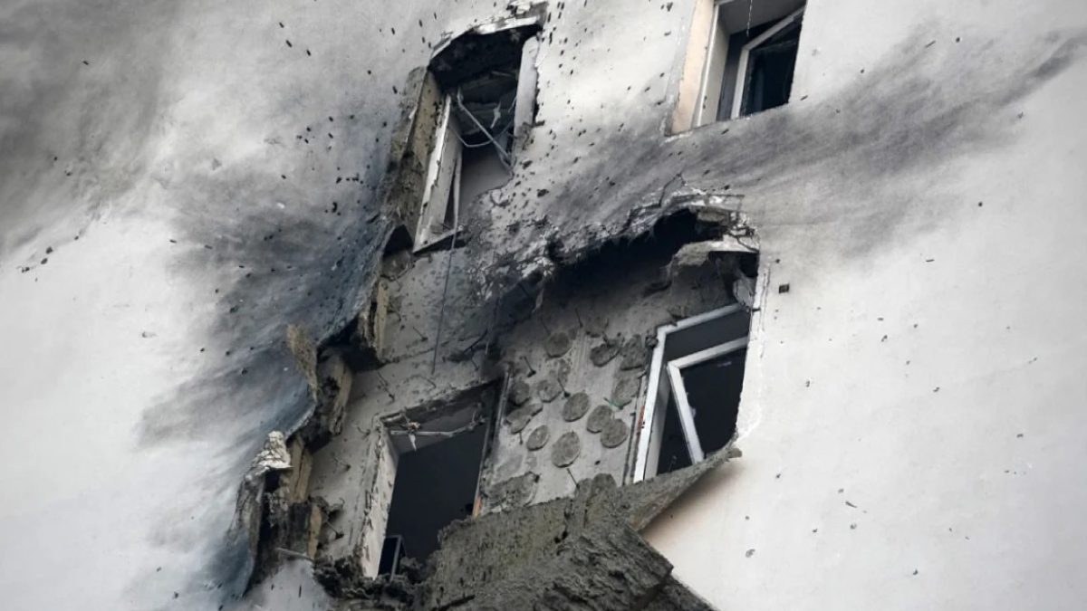 Κίεβο: Εξαπέλυσε μεγάλη επίθεση με drones εναντίον της Μόσχας λίγο πριν τη συνάντηση ΗΠΑ – Ουκρανίας