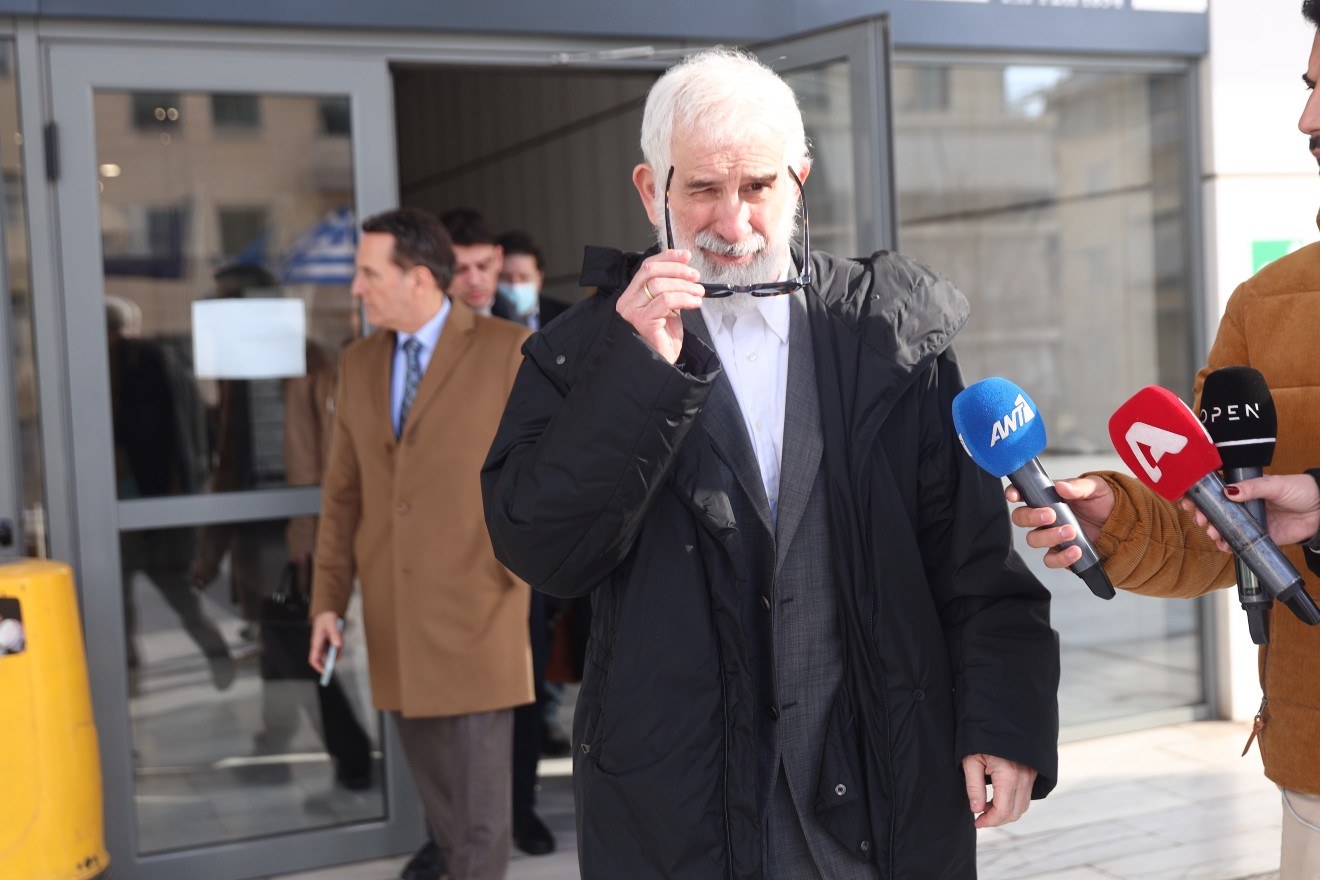 «Δε γίνεται απόπειρα βιασμού με 34 βαθμούς»: Η υπεράσπιση του Πέτρου Φιλιππίδη για τη δεύτερη καταγγέλλουσα