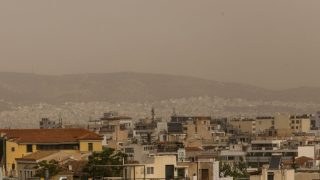 Καιρός: Στο έλεος της αφρικανικής σκόνης η χώρα – Η αναλυτική πρόγνωση