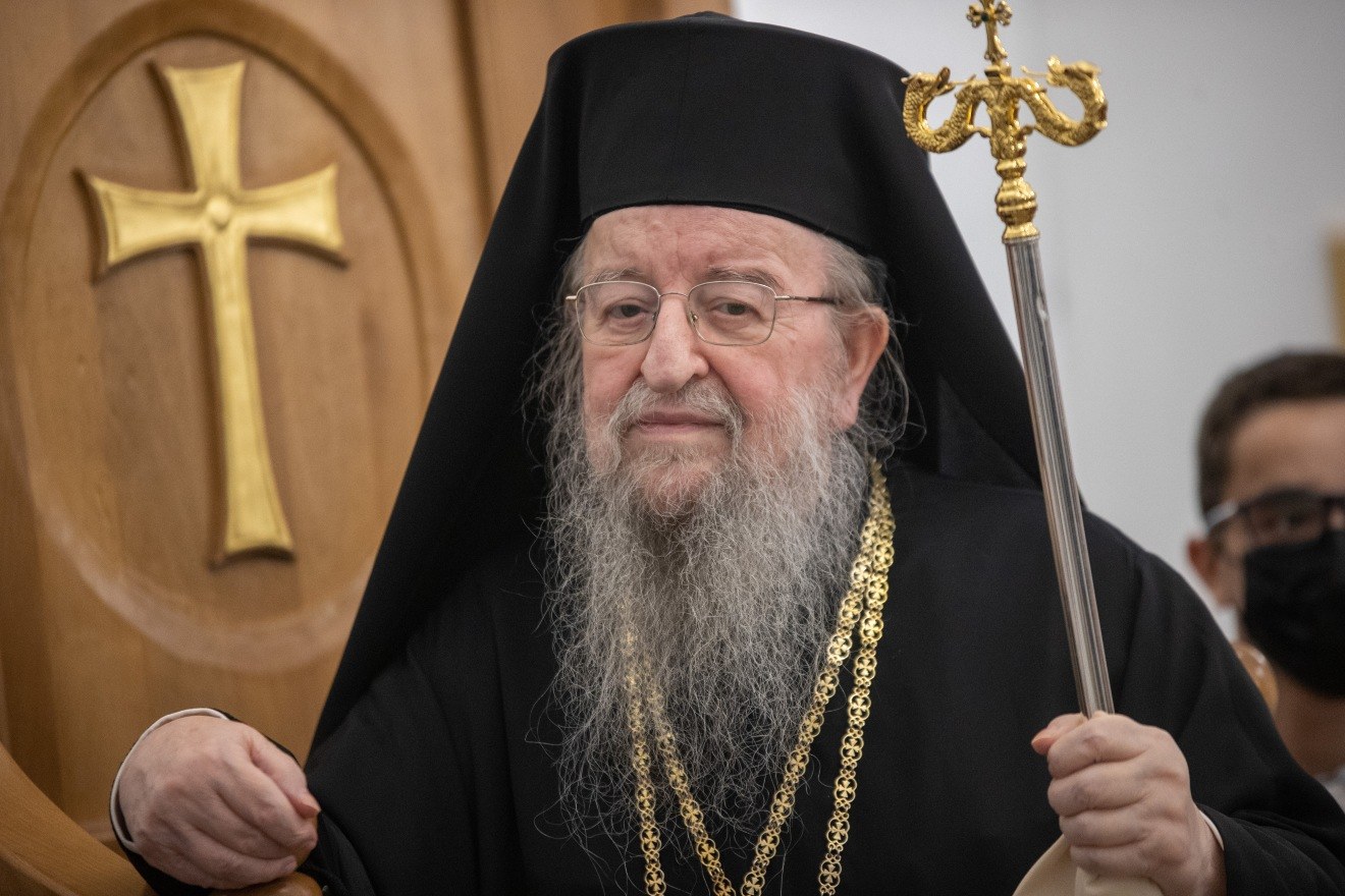 Πέθανε ο Μητροπολίτης Άνθιμος, δηλαδή κάποιος ομοφοβικός, που θεωρούσε ασήμαντο τον βιασμό παιδιού