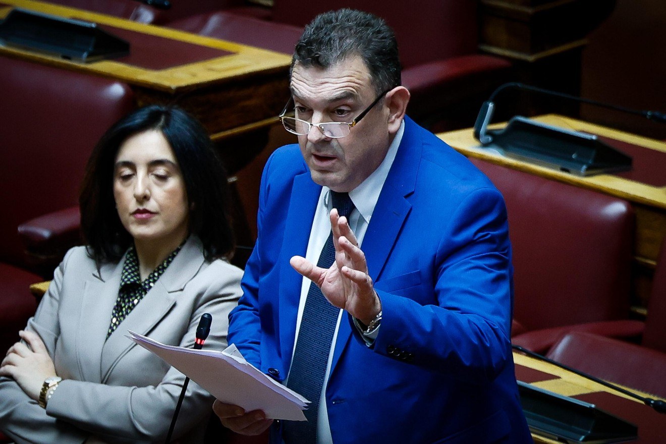 Νικόλαος Παπαδόπουλος: Ποιος είναι ο βουλευτής του κόμματος «ΝΙΚΗ» που… μπούκαρε στην Εθνική Πινακοθήκη