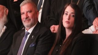 «Στάζει μέλι» για τον γιο του ο Γιώργος Πατούλης: «Είμαι ο βοηθός της μαμάς του μωρού σε όλα τα επίπεδα»