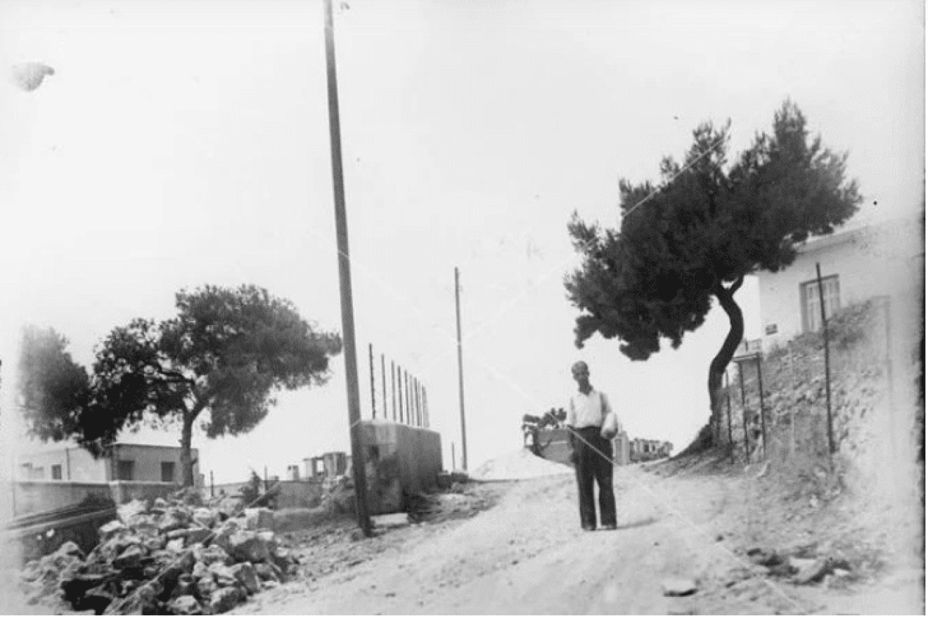 Κουίζ για την παλιά Αθήνα: Μπορείς να αναγνωρίσεις ένα από τα πιο κεντρικά σημεία της πόλης;