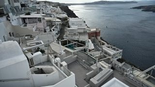 Σαντορίνη-Αποκλειστικό Athensmagazine.gr: Τιμές… ευκαιρίας μετά τη σεισμική κρίση – Τα τρία στοιχήματα του νησιού μετά την επιστροφή στην κανονικότητα