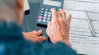 Δημογραφικό: Οικονομικό αποθεματικό 17 δισ. ευρώ για την καταβολή των συντάξεων