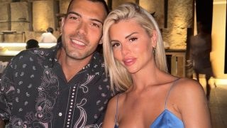 «Λύγισε» το Instagram ο Κώστας Σλούκας: Η φωτογραφία με τα παιδιά του με τη Μαρία Δαρσινού για την Καθαρά Δευτέρα