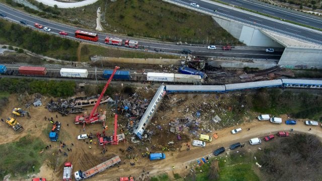 «Αυτός είναι το 58ο θύμα των Τεμπών»: «Έσπασε» τη σιωπή της η οικογένεια του μοιραίου σταθμάρχη