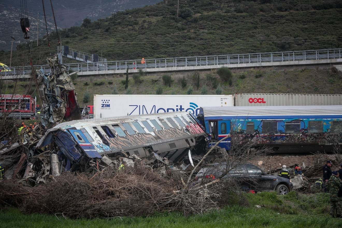 Θρίλερ για τα Τέμπη: Σενάριο για εμπλοκή κυκλώματος στην νοθεία αλκοόλ!
