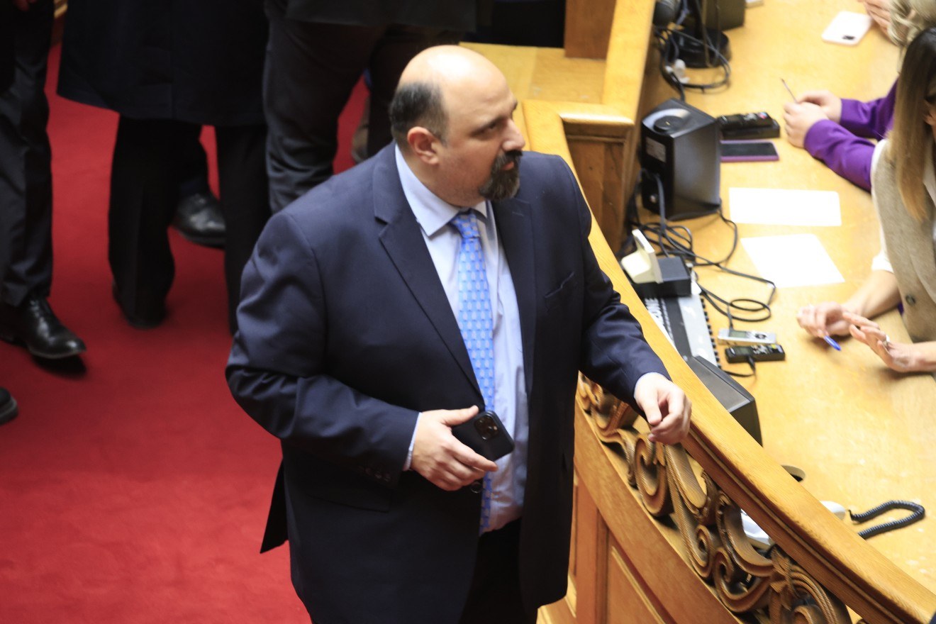 Χρήστος Τριαντόπουλος: Εξετάζουν αποχή από την ψηφοφορία ΠΑΣΟΚ και ΣΥΡΙΖΑ