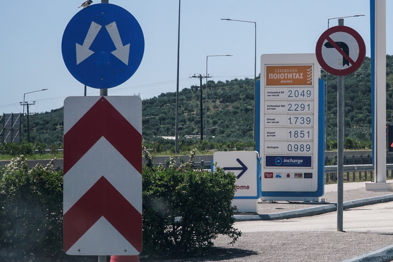 Απατεώνες: 250 βενζινάδικα έκλεβαν με «πειραγμένες» αντλίες – Το πονηρό κόλπο