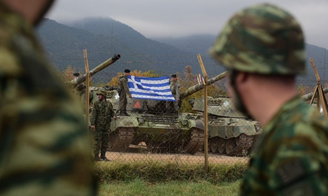 Ανατροπές στις Ένοπλες Δυνάμεις: Κλείσιμο στρατοπέδων και νέοι μισθοί