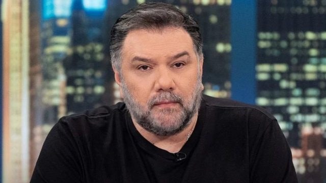 «Πήγαινα σε ψυχίατρο για έξι χρόνια»: Η αποκάλυψη του Γρηγόρη Αρναούτογλου για τα ψυχοφάρμακα (VIDEO)
